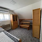 Ametiszt Wellness Apartamento *