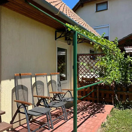 Ametiszt Wellness Apartamento