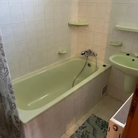Daire Ametiszt Wellness Apartmanhaz