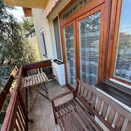 Ametiszt Wellness Apartmanhaz * Siofok