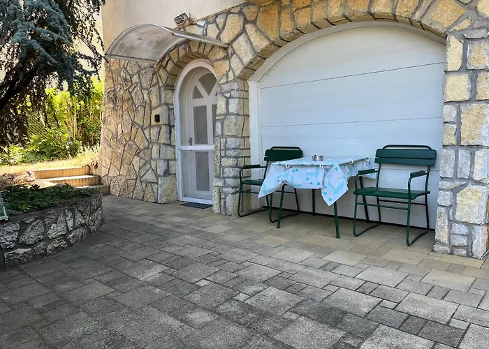 Apartmán Ametiszt Wellness Apartmanhaz *