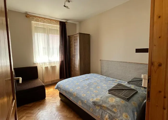 Ametiszt Wellness Apartmanhaz Siófok